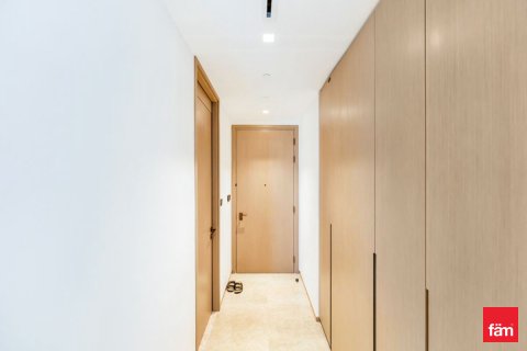 Apartment in Dubai 2 bedrooms, 102.4 sq.m. № 49283 - photo 17
