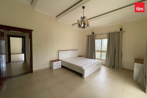 Villa in Dubai 4 bedrooms, 571.3 sq.m. № 9102 - photo 7