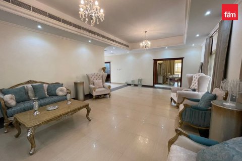 Villa in Dubai 4 bedrooms, 571.3 sq.m. № 9102 - photo 3