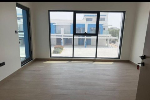 Townhouse in Dubai 4 bedrooms, 144 sq.m. № 76963 - photo 10