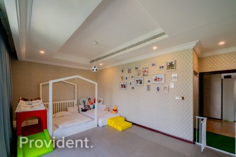 Villa en Palm Jumeirah, Dubai, 4 dormitorios, № 1455 - foto 11