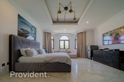 Villa en Palm Jumeirah, Dubai, 4 dormitorios, № 1455 - foto 8