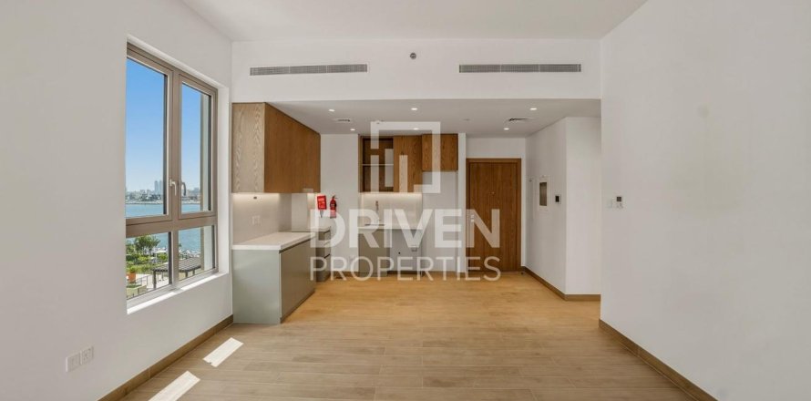 Appartement à La Mer, Jumeirah, Dubai, 1 chambre, 73.3 m², № 128366