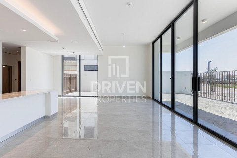 Townhouse in District One, Mohammed Bin Rashid City, Dubai 4 bedrooms, 364.46 sq.m. № 128363 - photo 3