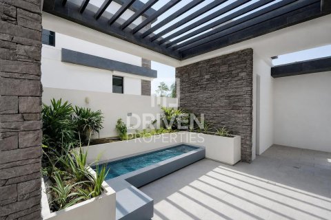 Villa in Tilal Al Ghaf, Dubai 5 bedrooms, 473.25 sq.m. № 128371 - photo 30