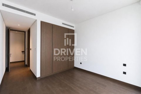 Villa in Tilal Al Ghaf, Dubai 5 bedrooms, 473.25 sq.m. № 128371 - photo 6