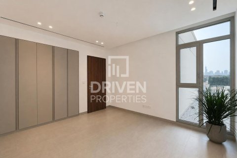 Villa in Jumeirah Park, Dubai 5 bedrooms, 560.95 sq.m. № 143045 - photo 19