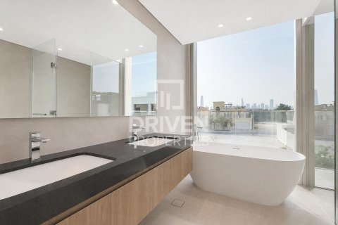 Villa in Jumeirah Park, Dubai 5 bedrooms, 560.95 sq.m. № 143045 - photo 28