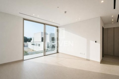 Villa in Jumeirah Park, Dubai 5 bedrooms, 560.95 sq.m. № 143045 - photo 18
