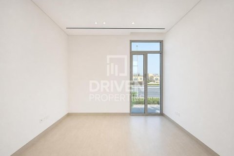 Villa in Jumeirah Park, Dubai 5 bedrooms, 560.95 sq.m. № 143045 - photo 22