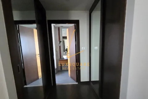 Apartment in Dubai 2 bedrooms, 136 sq.m. № 111540 - photo 11