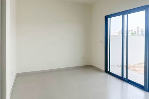 Villa in Dubai South (Dubai World Central), Dubai 3 bedrooms, 177 sq.m. № 111539 - photo 9