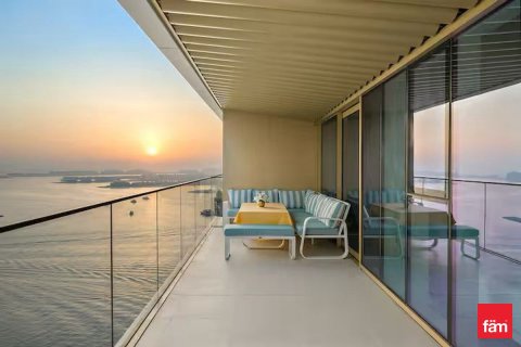 Apartment in Dubai Harbour, Dubai 2 bedrooms, 129.8 sq.m. № 72316 - photo 1