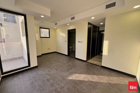 Villa in Dubai 4 bedrooms, 198.3 sq.m. № 72304 - photo 6