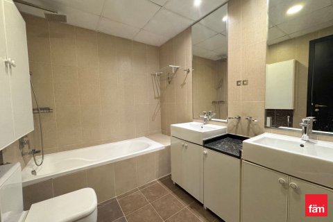 Villa in Dubai 4 bedrooms, 198.3 sq.m. № 72304 - photo 12