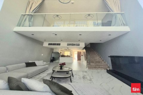 Villa à Dubai, 2 chambres, 133.4 m², № 112823 - photo 2