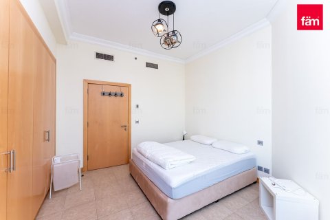 Снять в аренду квартиру в Пальме Джумейре, Дубай: 2 спальни, 148м², № 112825 - фото 9
