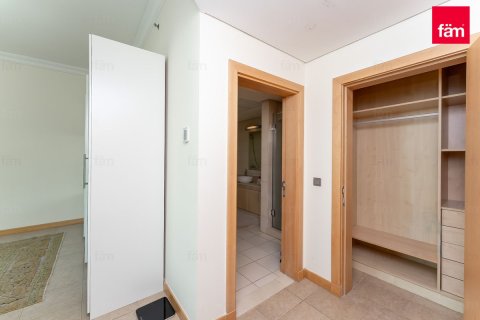 Снять в аренду квартиру в Пальме Джумейре, Дубай: 2 спальни, 148м², № 112825 - фото 10
