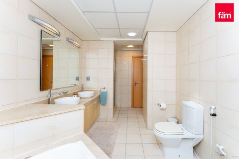 Снять в аренду квартиру в Пальме Джумейре, Дубай: 2 спальни, 148м², № 112825 - фото 16