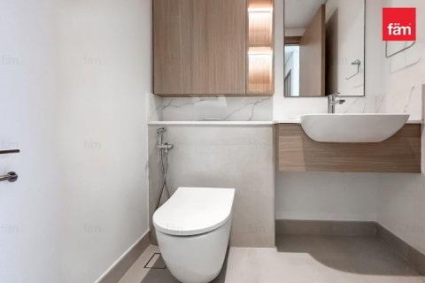 Снять в аренду таунхаус в Дубае: 3 спальни, 158.6м², № 112827 - фото 2
