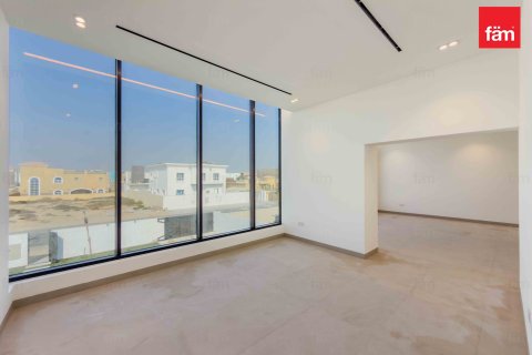 Villa in Al Barsha, Dubai 5 bedrooms, 891.9 sq.m. № 86005 - photo 12