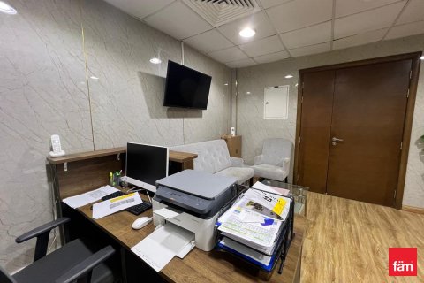 Bureau à Business Bay, Dubai, 94.4 m², № 85998 - photo 14