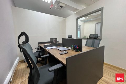 Bureau à Business Bay, Dubai, 94.4 m², № 85998 - photo 3