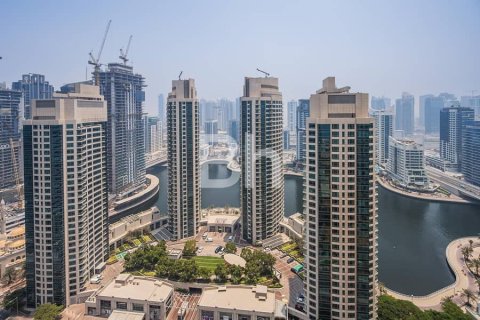 Купить квартиру в Джумейра Бич Резиденс, Дубай: 4 спальни, 271м², № 57245 - фото 1