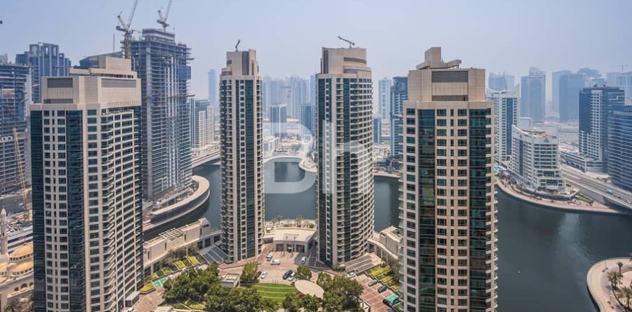 Квартира в Джумейра Бич Резиденс, Дубай, 4 спальни, 271м², № 57245