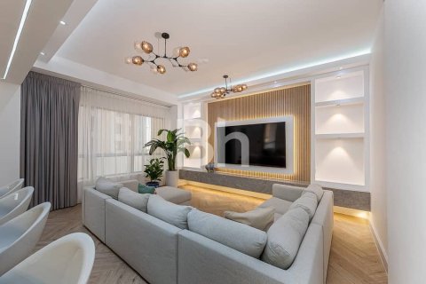 Apartment in Jumeirah Beach Residence, Dubai 2 bedrooms, 119 sq.m. № 57247 - photo 13