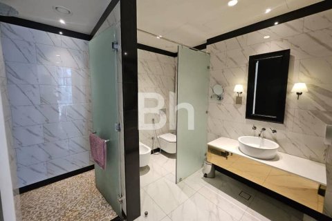 Apartment in Business Bay, Dubai 1 bedroom, 76 sq.m. № 24047 - photo 7