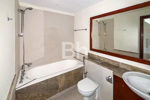 Apartamento en Downtown Dubai (Downtown Burj Dubai), Dubai, 1 dormitorio, 92 m², № 24045 - foto 2