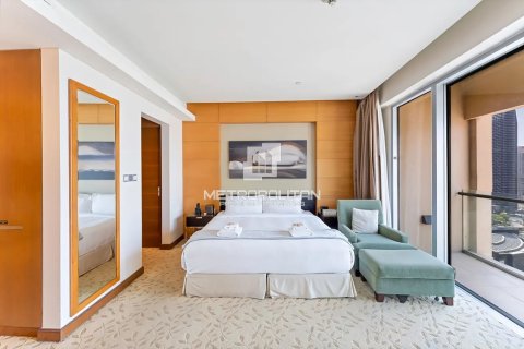 Apartment in The Address Dubai Mall, Downtown Dubai (Downtown Burj Dubai), Dubai 51 sq.m. № 16046 - photo 1