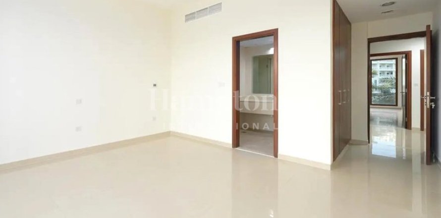 تاون هاوس في Jumeirah Islands, دبي 4 غرف نوم, 312.154 م² رقم 12783