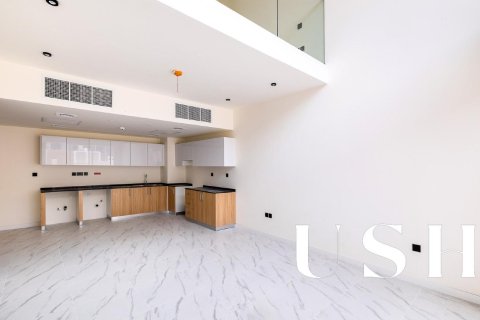 Villa à Dubai Land, Dubai, 3 chambres, 140 m², № 42291 - photo 2