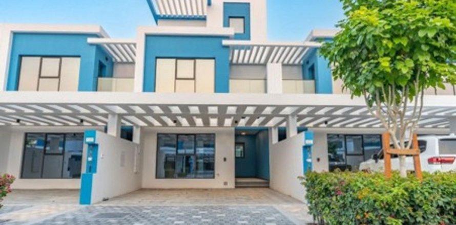 Townhouse in Dubai 4 bedrooms, 210.8 sq.m. № 111934