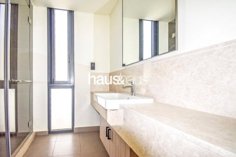 Villa in Dubai Hills Estate, Dubai 4 bedrooms, 313 sq.m. № 43232 - photo 6