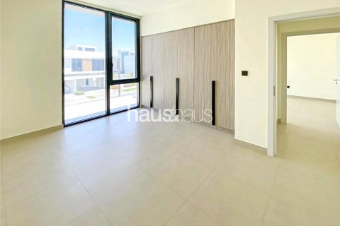 Villa in Dubai Hills Estate, Dubai 4 bedrooms, 313 sq.m. № 43232 - photo 8