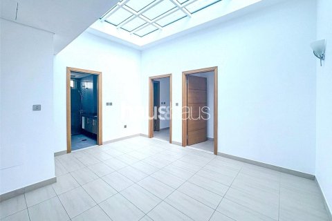 Villa à Legacy, Jumeirah Park, Dubai, 4 chambres, 386 m², № 43233 - photo 8