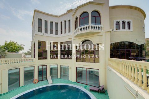 Villa à Emirates Hills, Dubai, 7 chambres, 1723.71947491 m², № 94522 - photo 14