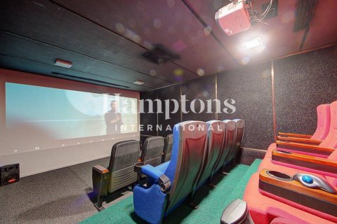 Villa à Emirates Hills, Dubai, 7 chambres, 1723.71947491 m², № 94522 - photo 15