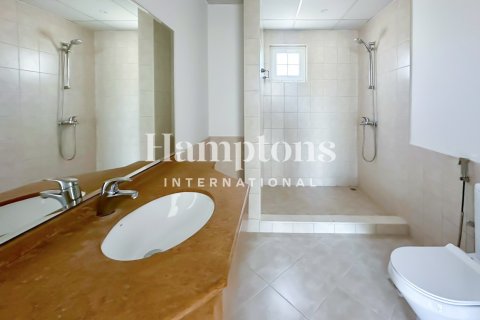 Villa en Dubai Science Park, Dubai, 5 dormitorios, 792.18388100 m², № 94520 - foto 11