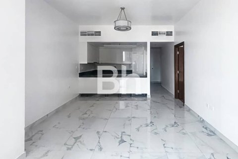 Apartment in Business Bay, Dubai 1 bedroom, 75 sq.m. № 56427 - photo 10