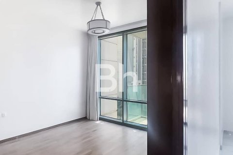 Apartment in Business Bay, Dubai 1 bedroom, 75 sq.m. № 56427 - photo 3