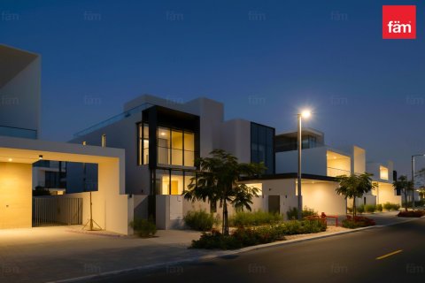Villa in Dubai Hills Estate, Dubai 5 bedrooms, 662.2 sq.m. № 76937 - photo 29