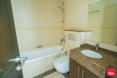 Appartement à Dubai Marina, Dubai, 2 chambres, 150.3 m², № 76935 - photo 13