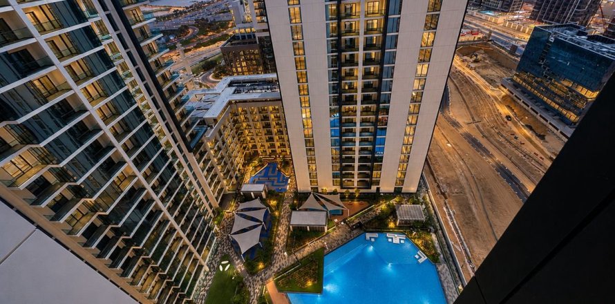 Apartment in Dubai 3 bedrooms, 157.5 sq.m. № 110901