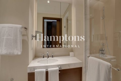 Apartment in Downtown Dubai (Downtown Burj Dubai), Dubai 2 bedrooms, 139.81901500 sq.m. № 102082 - photo 4