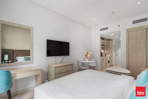 Apartment in Palm Jumeirah, Dubai 32.7 sq.m. № 70522 - photo 2