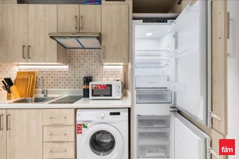 Apartment in Palm Jumeirah, Dubai 32.7 sq.m. № 70522 - photo 12